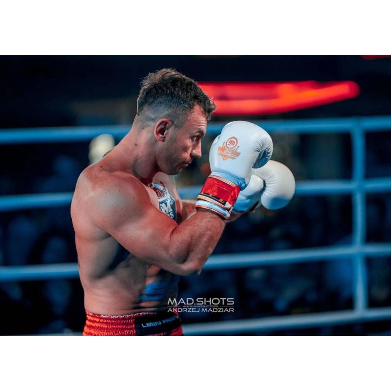 DBX Bushido 10oz - Spirit - Valor Series boxkesztyű