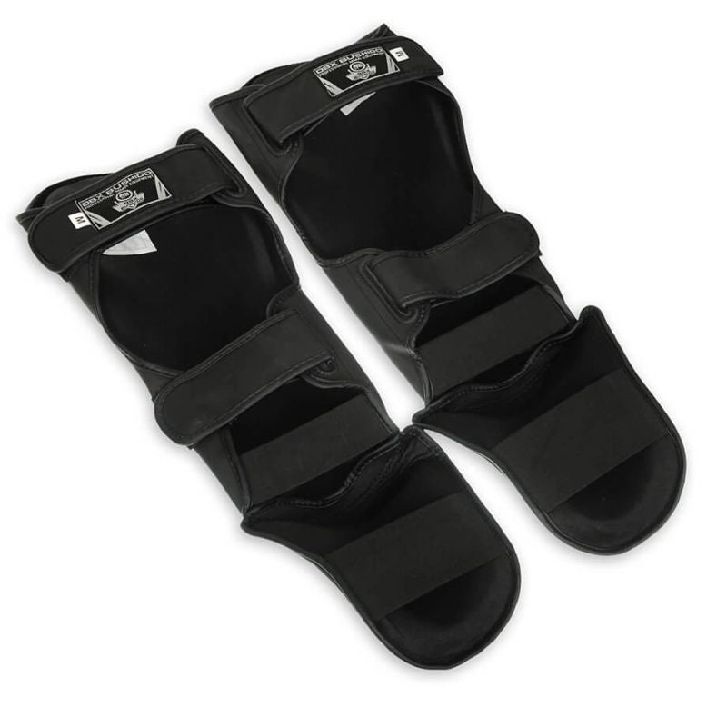 DBX Bushido Shin Guards - Black Master fekete védőfelszerelés