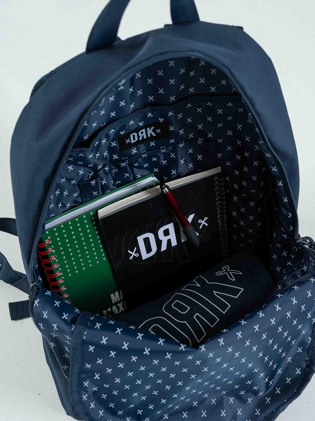 Dorko Geek Backpack Pencilcase Set hátizsák - Sportmania.hu