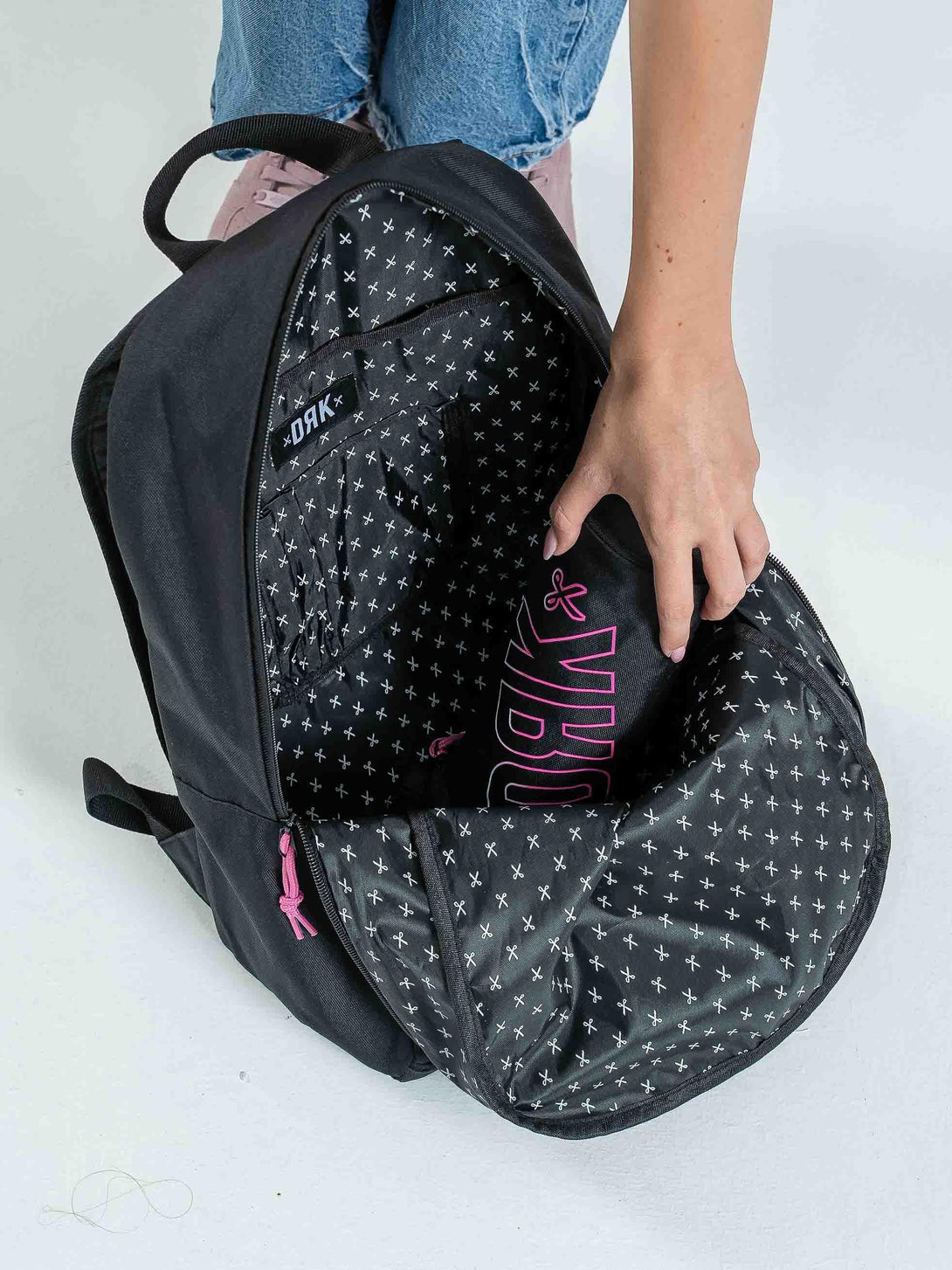 Dorko Geek Backpack Pencilcase Set hátizsák - Sportmania.hu