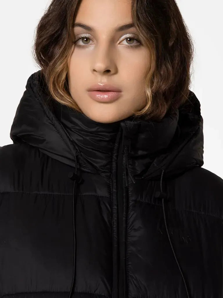 Dorko LIA CROPPED VEST WOMEN Mellény - Sportmania.hu