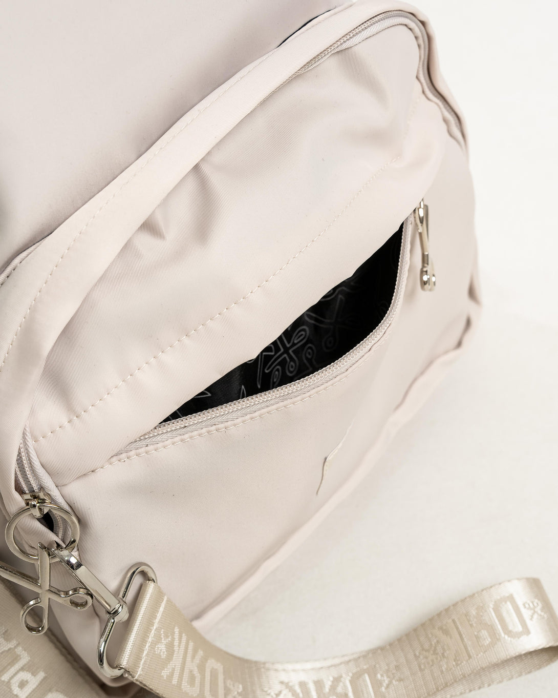 Dorko Typo Backpack Hátizsák - Sportmania.hu