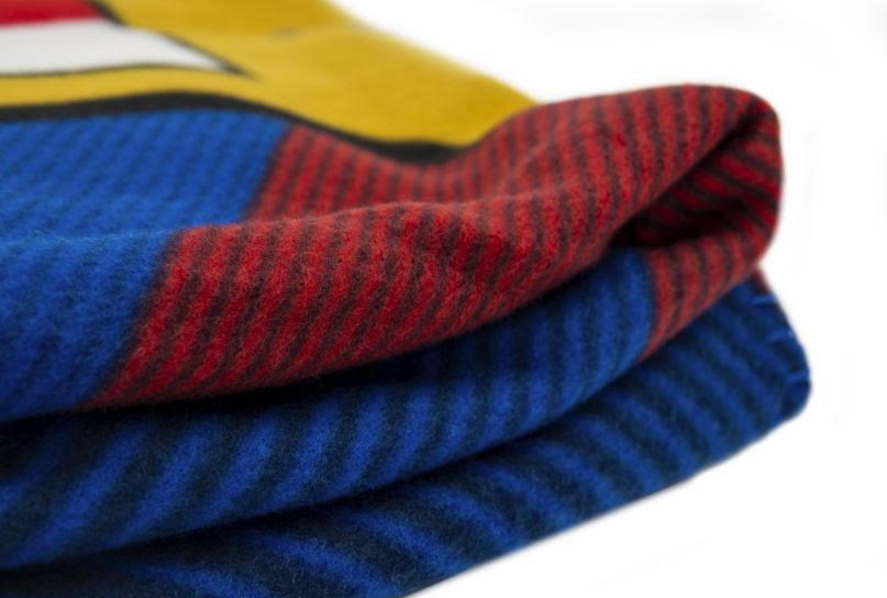 FC Barcelona polar takaró - Sportmania.hu
