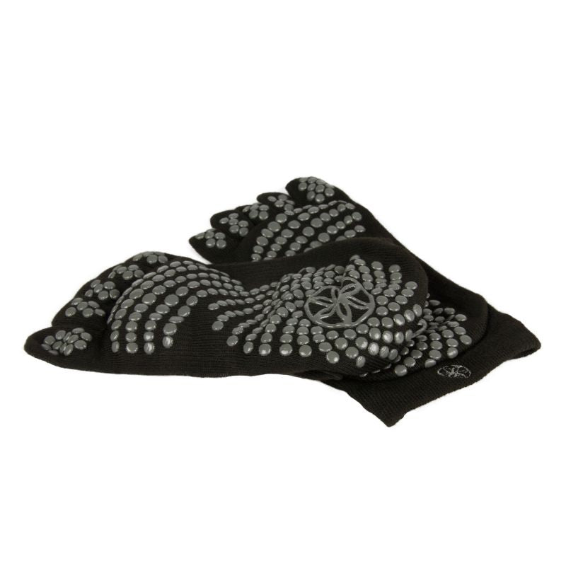 Gaiam black anti-slip socks S / M 52223 - Sportmania.hu