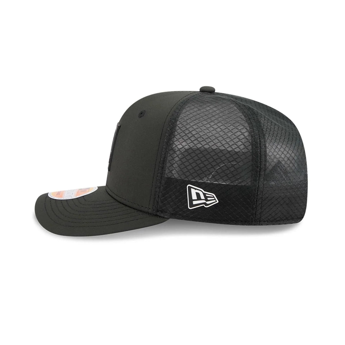 New Era Atlanta Falcons NFL Sideline 2025 Black 9SEVENTY Trucker Stretch Snap - baseball sapka