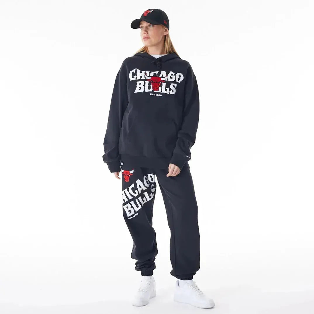 New Era Chicago Bulls NBA Graphic Black Oversized kapucnis pulóver