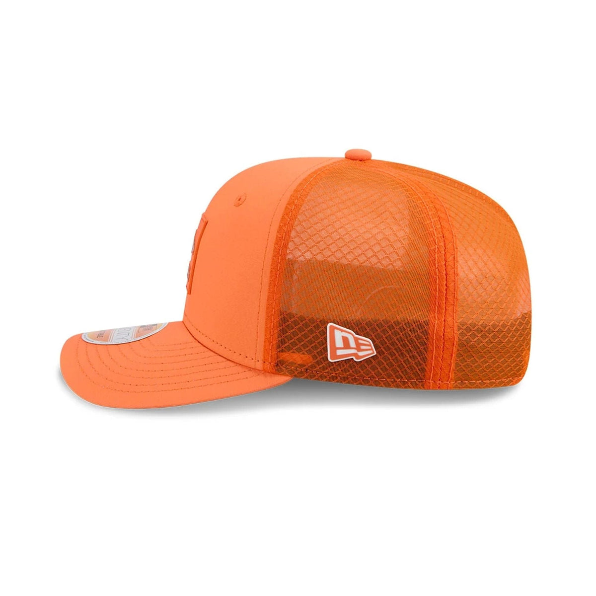 New Era Denver Broncos NFL Sideline 2025 Orange 9SEVENTY Trucker Stretch Snap - baseball sapka