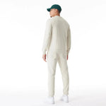 New Era Hellbeiges Milwaukee Bucks NBA Graphic férfi pulóver