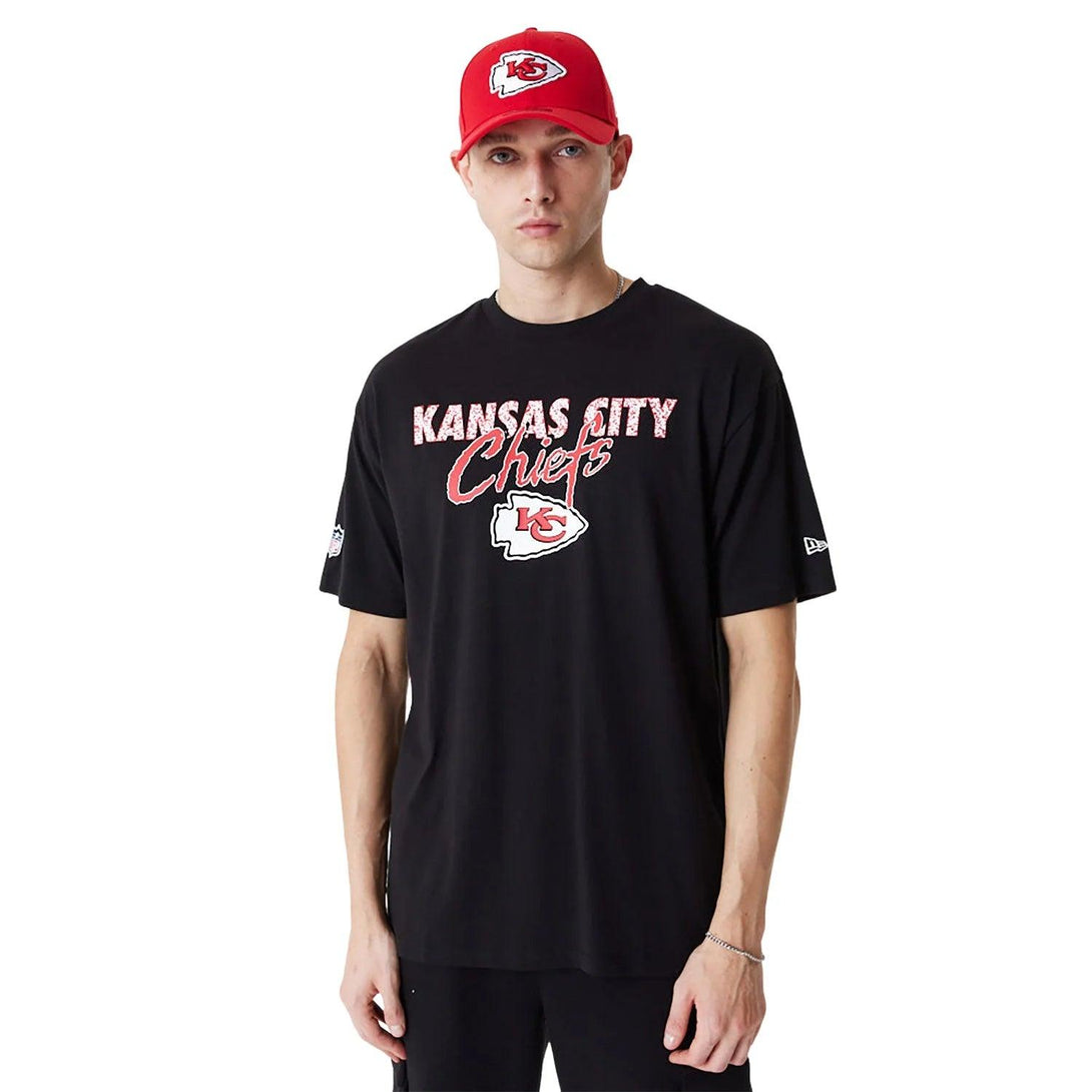 New Era Kansas City Chiefs NFL Script Black Oversized póló - Sportmania.hu