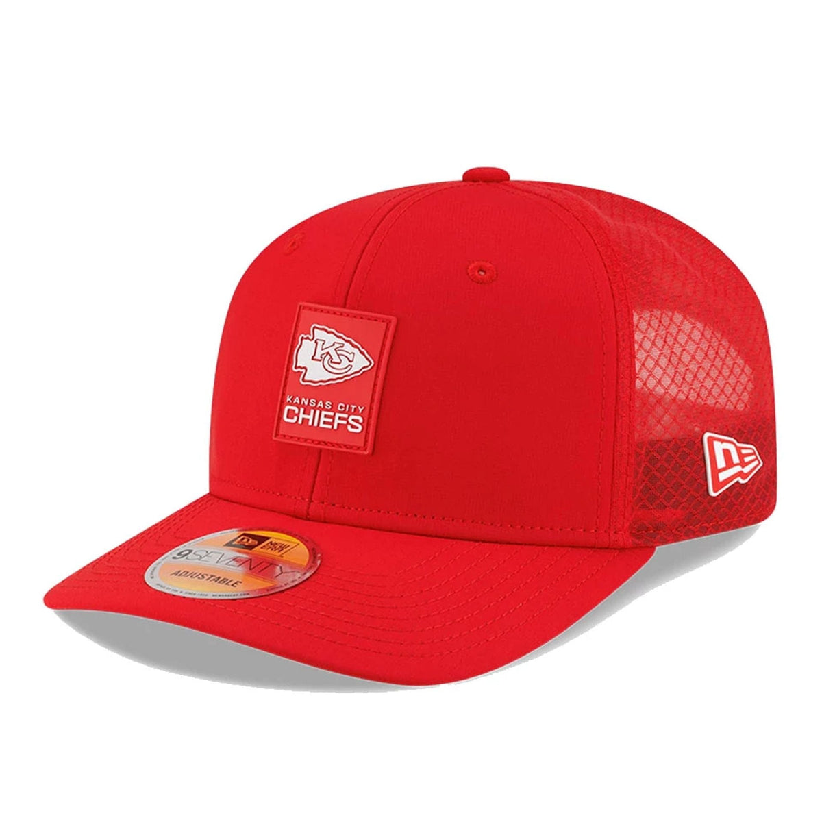 New Era Kansas City Chiefs NFL Sideline 2025 Red 9SEVENTY Trucker Stretch Snap - baseball sapka