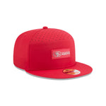 New Era Men's Scarlet San Francisco 49ers 2025 Sideline Split Panel 9FIFTY Snapback - baseball sapka