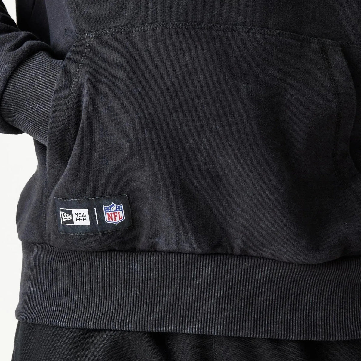 New Era New England Patriots NFL Games Premium Apparel Black Oversized pulóver