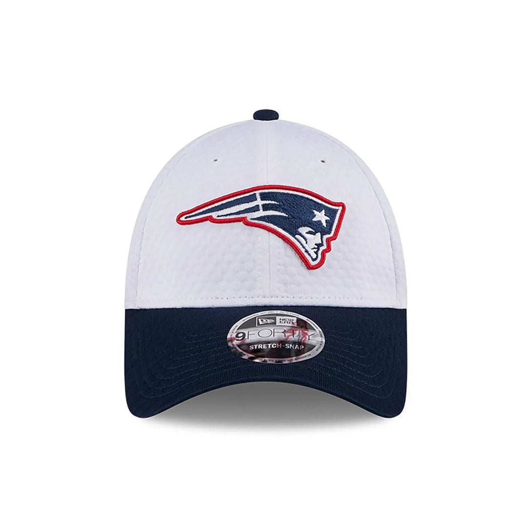 New Era New England Patriots Training 2024 White 9FORTY Stretch Snap sapka Baseball sapka - Sportmania.hu