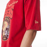 New Era New San Francisco 49ers NFL Helmet Graphic Red Oversized póló