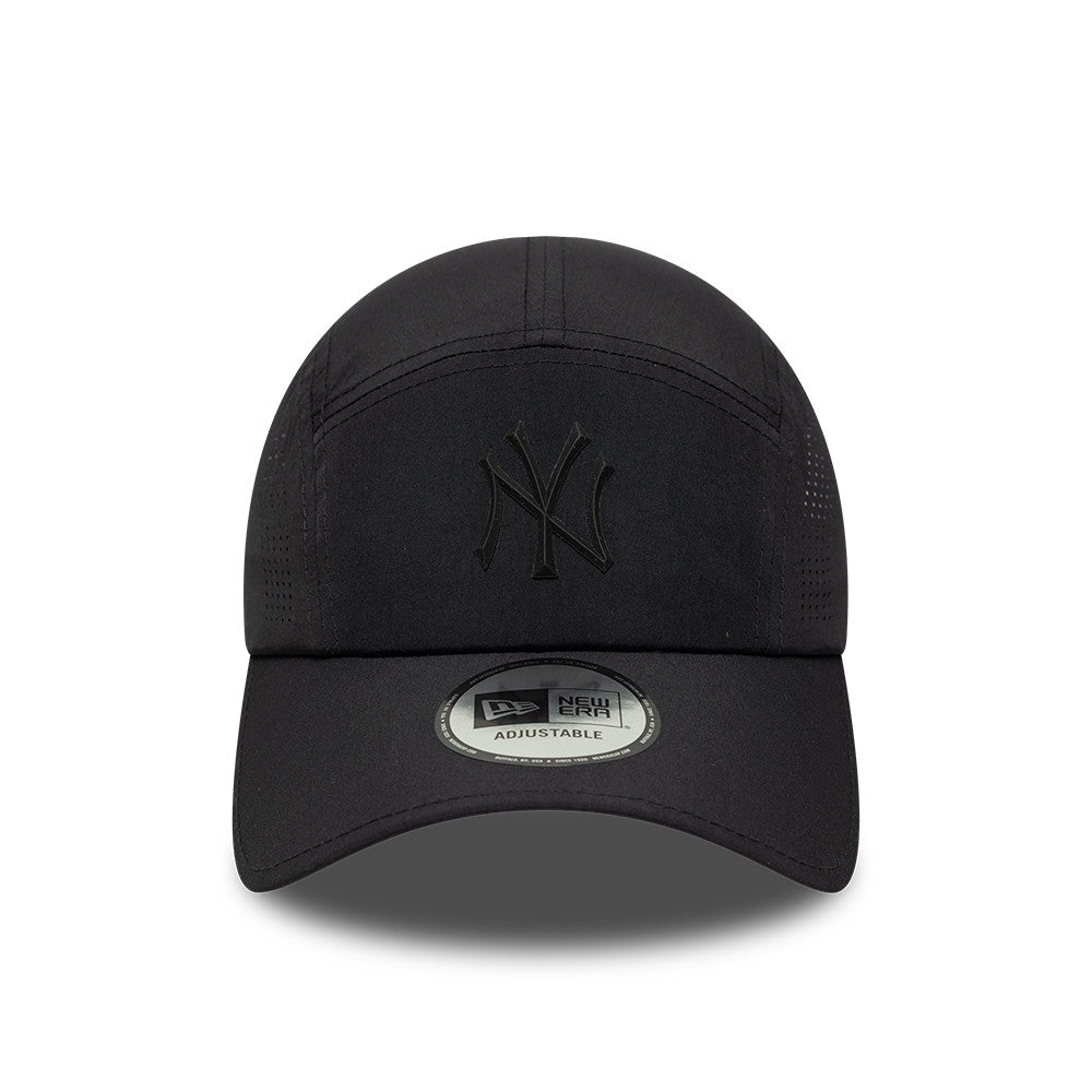 New Era New York Yankees MLB Tech Midi Black Runner futó sapka