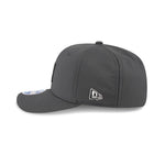 New Era San Francisco 49ers NFL Sideline 2025 Charcoal 9SEVENTY Stretch Snap - baseball sapka