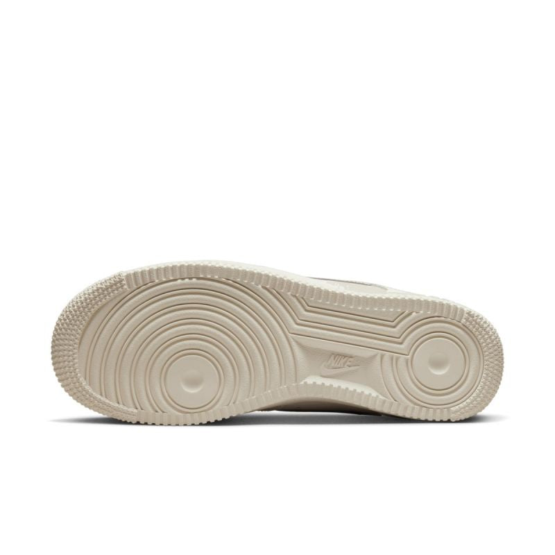 Nike Air Force 1 '07 W fehér női utcai cipő DQ7569-100