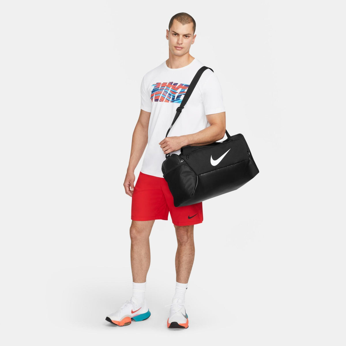 Nike Brasilia 9.5 Táska DM3976010