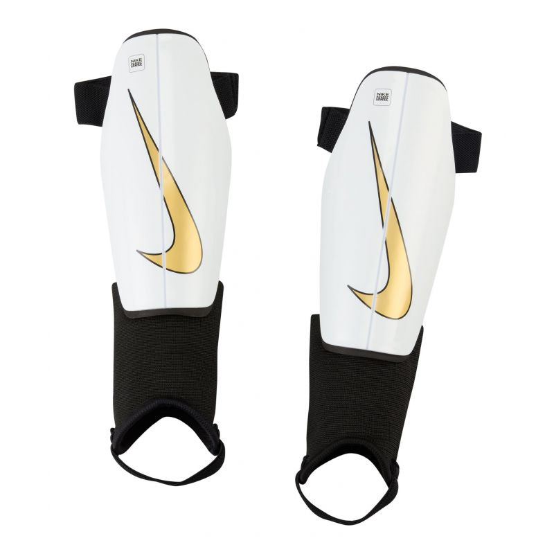 Nike Charge Jr DX4610-101 football shin guards Kiegészítők - Sportmania.hu