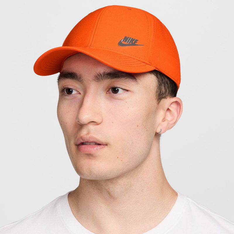 Nike Club Structured Metal Logo Cap FB5371-819 Baseball sapka - Sportmania.hu