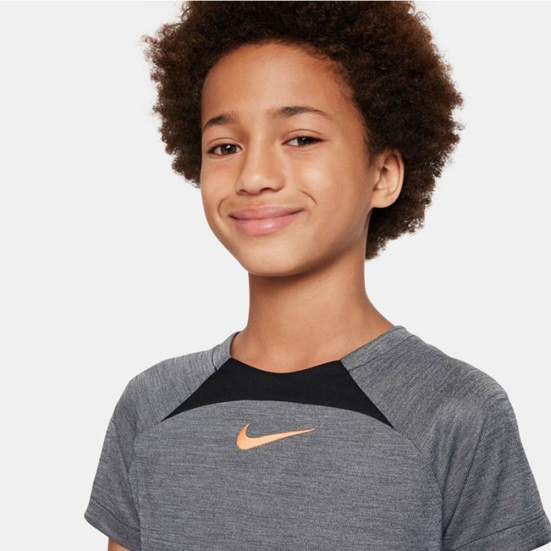 Nike Dri-FIT Academy Jr T-shirt DQ8901 010 Póló - Sportmania.hu