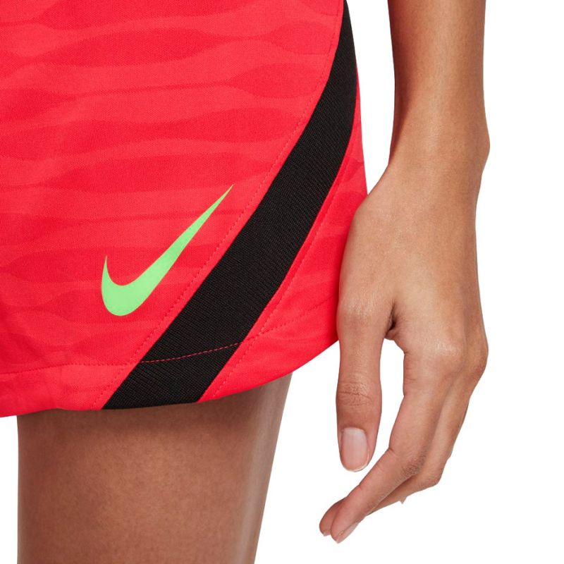 Nike Dri-FIT Strike W CW6095-660 Shorts Ruházat - Sportmania.hu