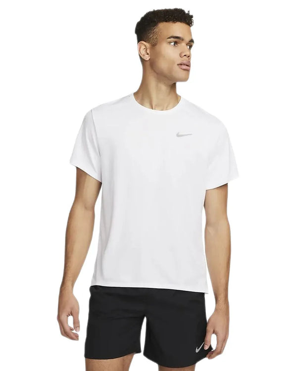 Nike DRI-FIT UV MILER MEN"S SH Póló - Sportmania.hu