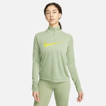 Nike_ Nike Dri-FIT Swoosh-Women\'s 1/4-Zip Long-Sleeve Running Mid Layer zip női pulóver