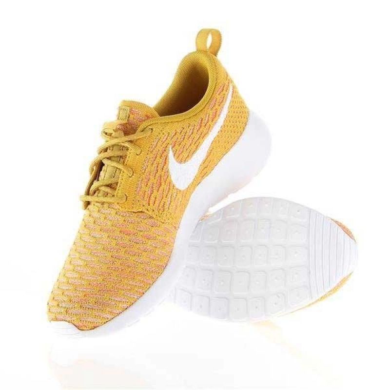 Nike Rosherun Flyknit W 704927-700 Cipő - Sportmania.hu