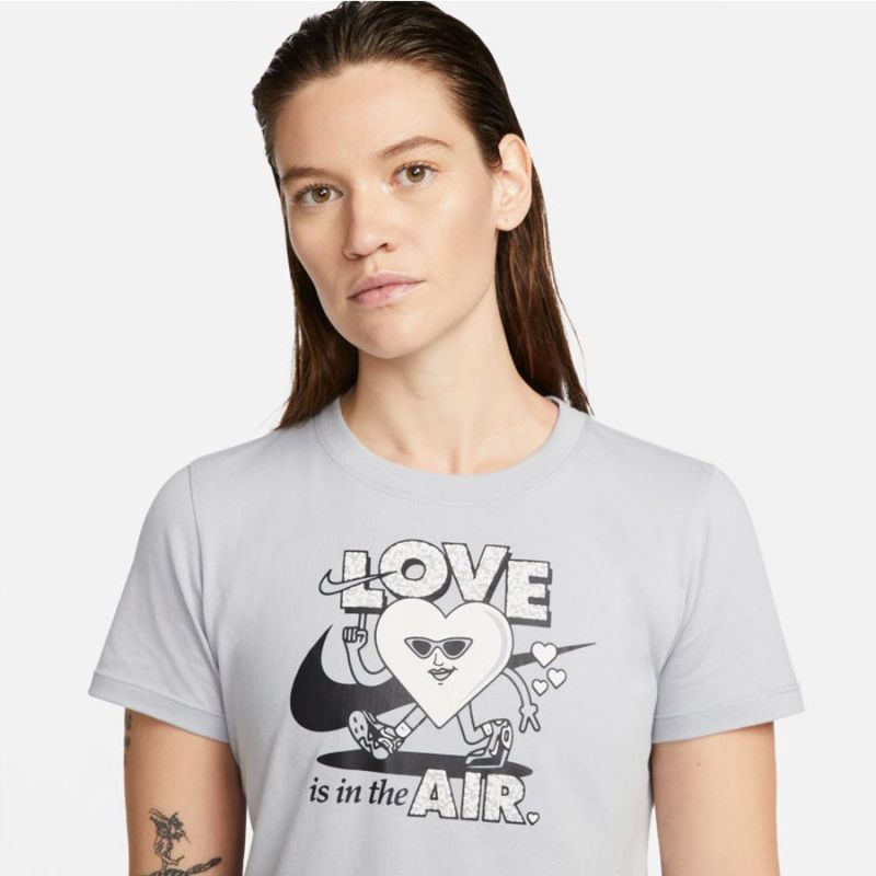 Nike Sportswear W Dn5878 063 T-shirt - Sportmania.hu