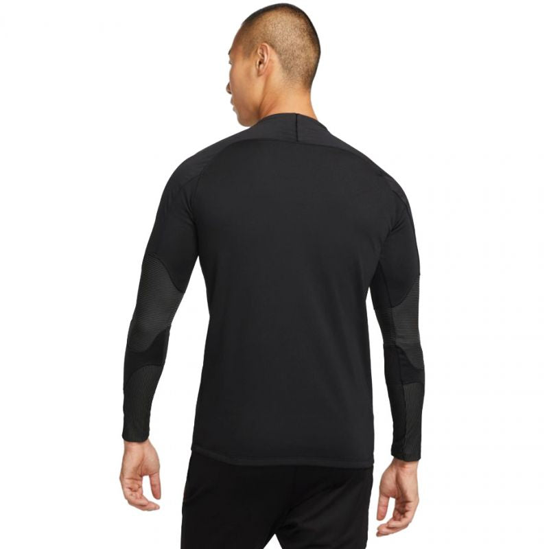 Nike Techfit Strike Drill Top Winter Warrior M DC9156 010 sweatshirt Pulóver - Sportmania.hu