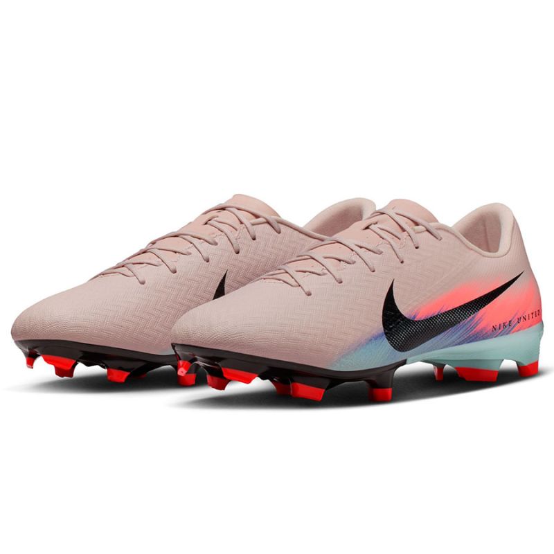 Nike Zoom Mercurial Vapor 16 Academy FG/MG cipő IM8521-600