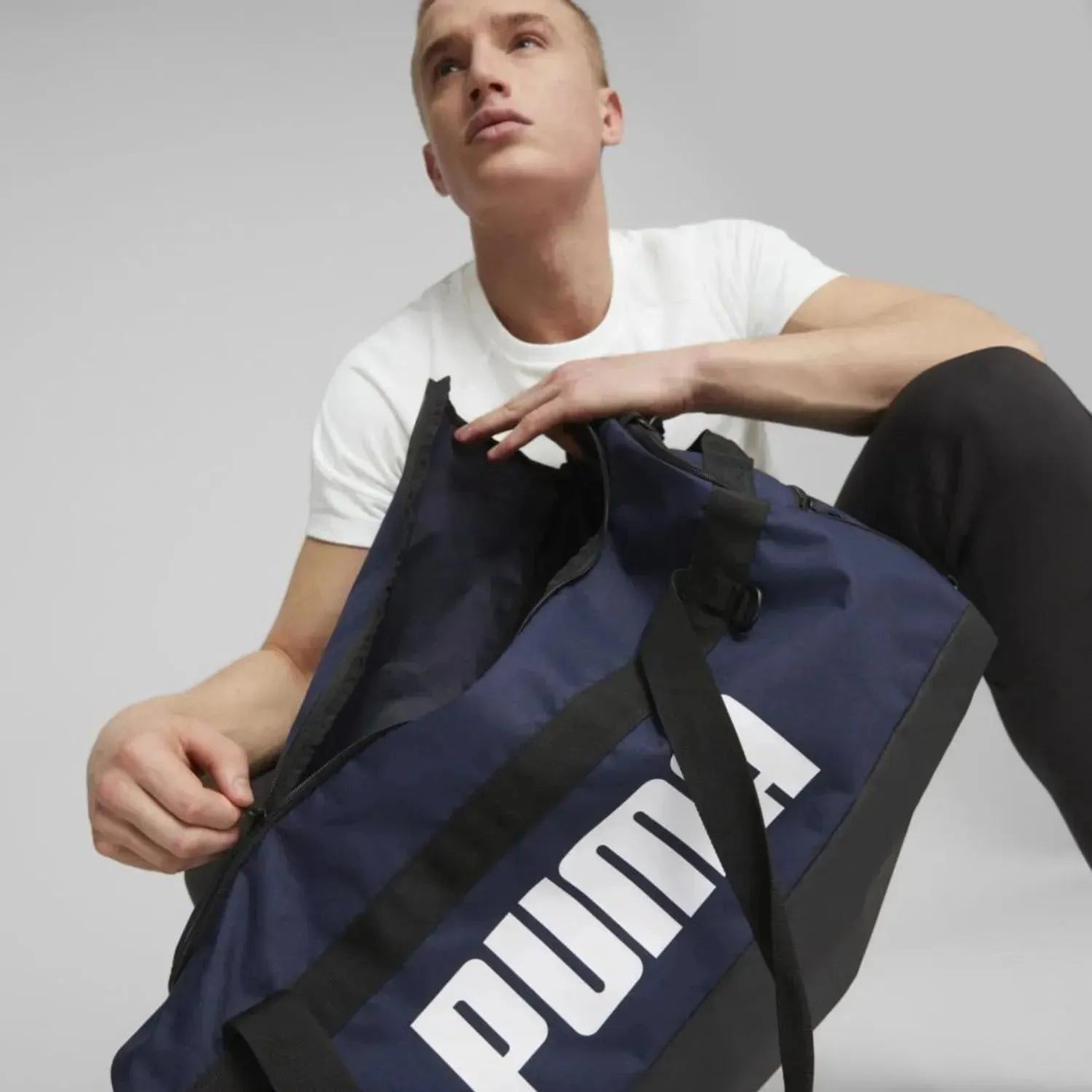 PUMA CHALLENGER Duffel Bag M Táska - Sportmania.hu