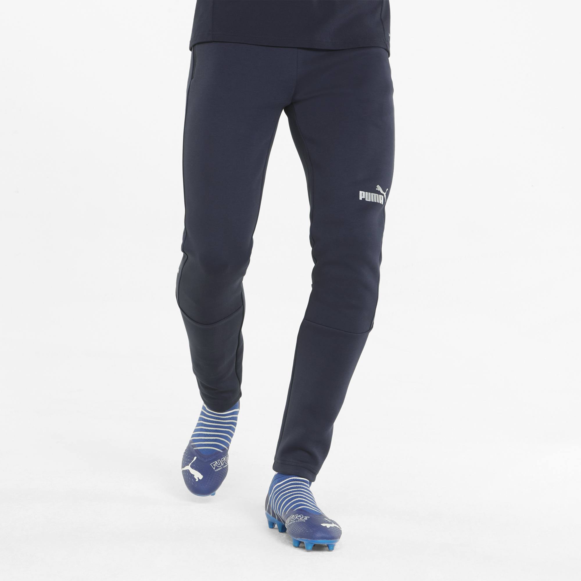 Puma teamFinal Casuals férfi Nadrág 65738606