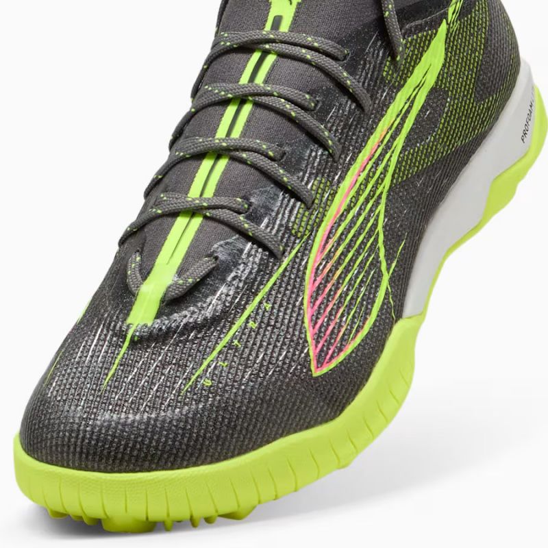 Puma Ultra 5 Pro Cage M 108173-03 focicipő - Sportmania.hu