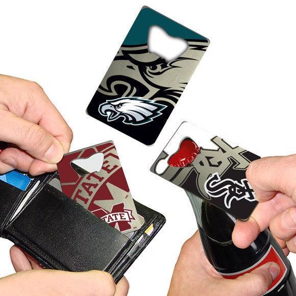 Tampa Bay Buccaneers Credit Card Style fém sörnyitó - Sportmania.hu