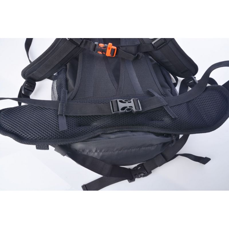 Tempish Dixi sports backpack czarny hátizsák