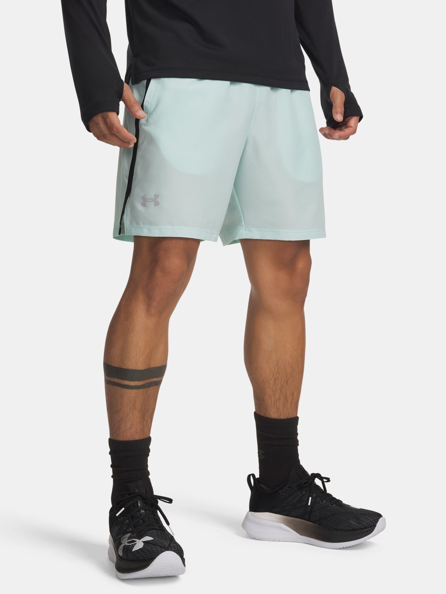 Under Armour Férfi rövidnadrág UA LAUNCH 7\'\' zöld nadrág