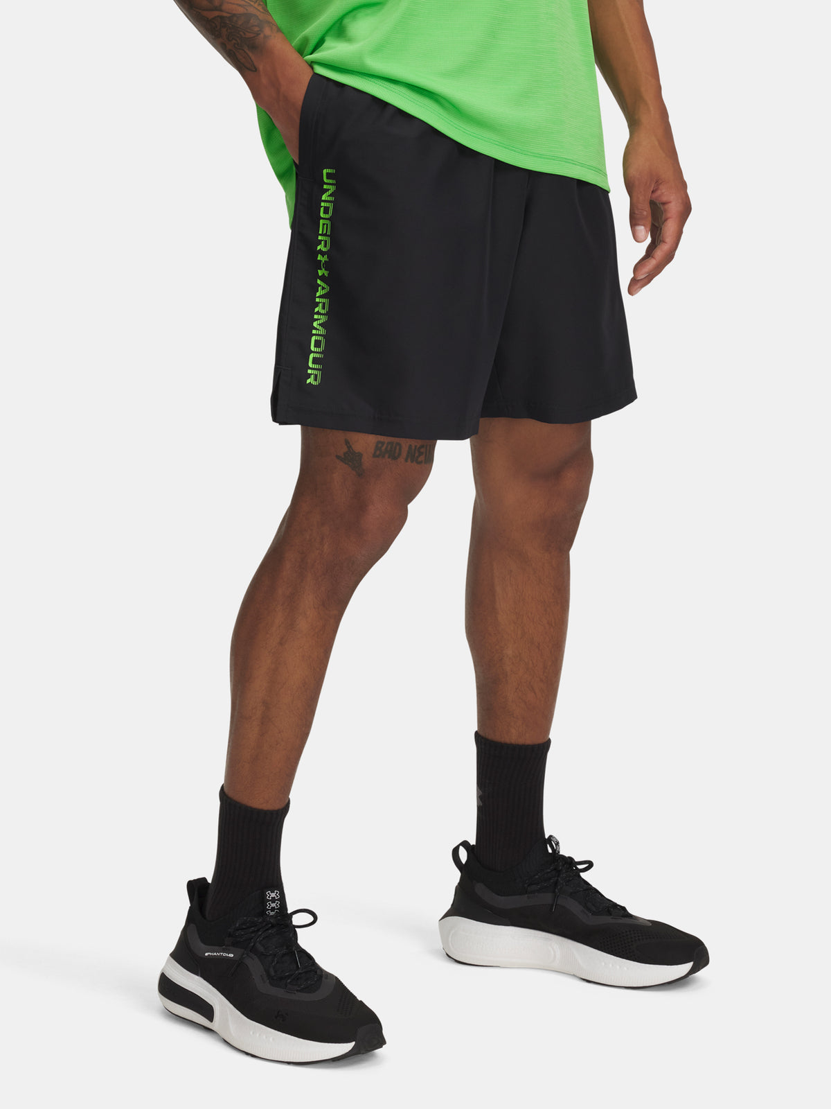 Under Armour Férfi rövidnadrág UA Tech Woven Wordmark short