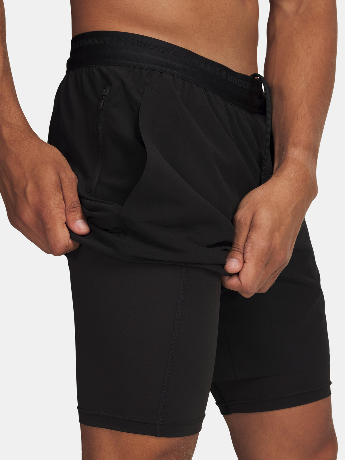 Férfi rövidnadrág Under Armour UA Vanish Elite 2in1 Short-BLK fekete nadrág