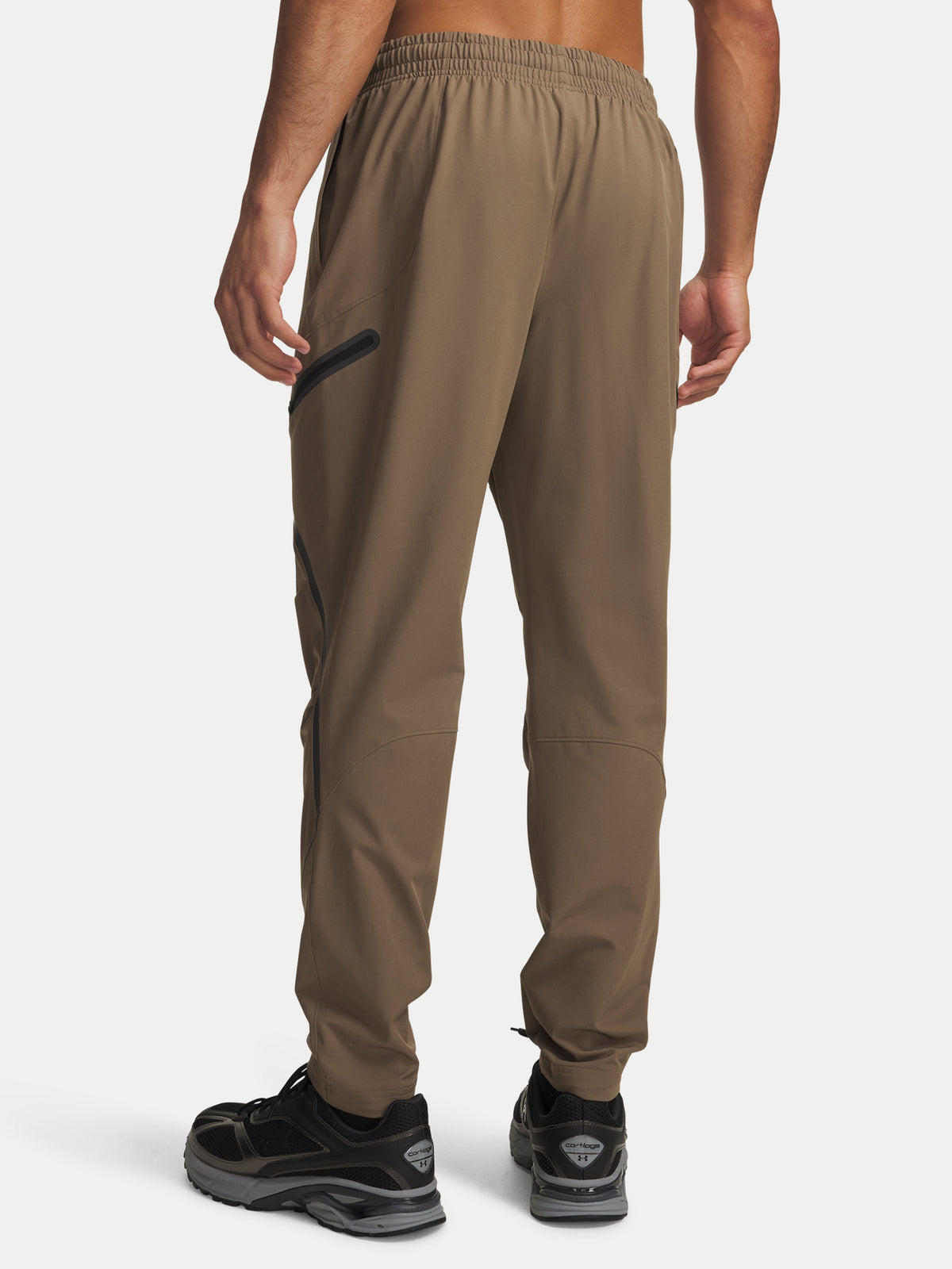 Under Armour Férfi sportnadrág UA Unstoppable Cargo nadrág, barna