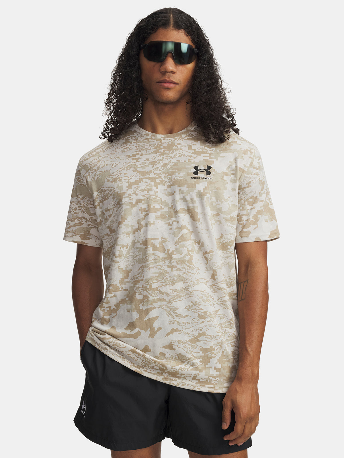 Under Armour Férfi UA ABC CAMO SS-BRN póló