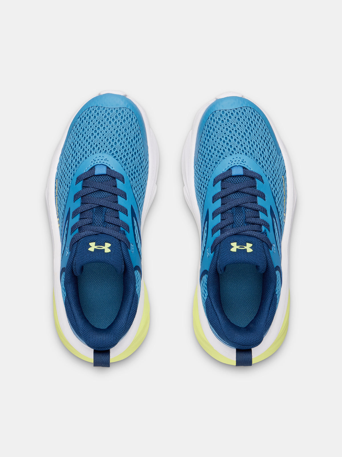 Under Armour Fiú UA BPS Rogue 6 AL cipő cipő