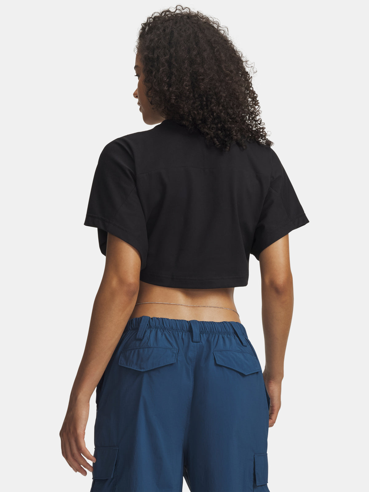 Under Armour Nõi Cropped Script SS Tee-BLK fekete póló
