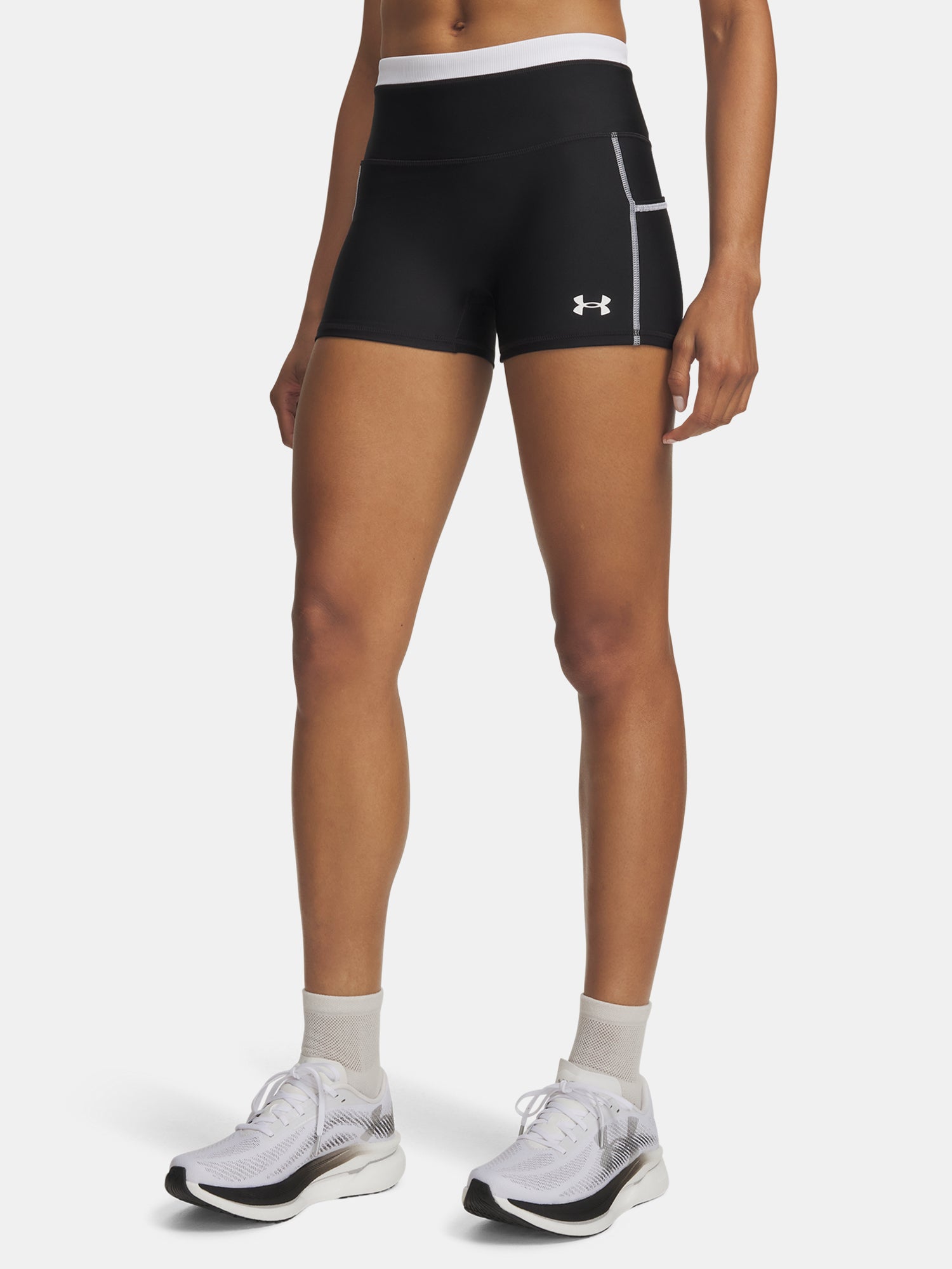 Under Armour Nõi rövidnadrág UA HeatGear Novelty Shorty nadrág