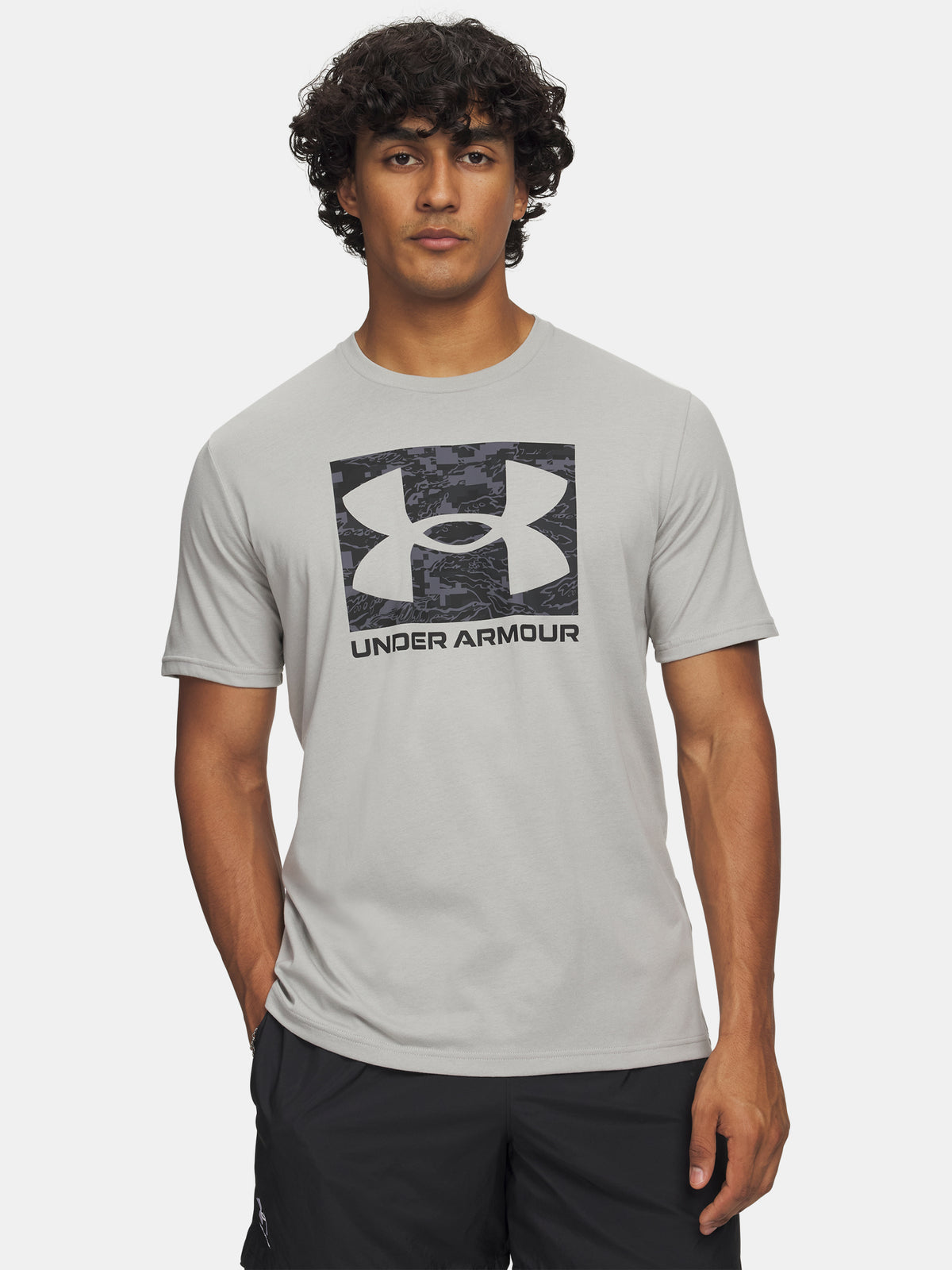 Under Armour UA ABC CAMO BOXED LOGO SS szürke férfi póló