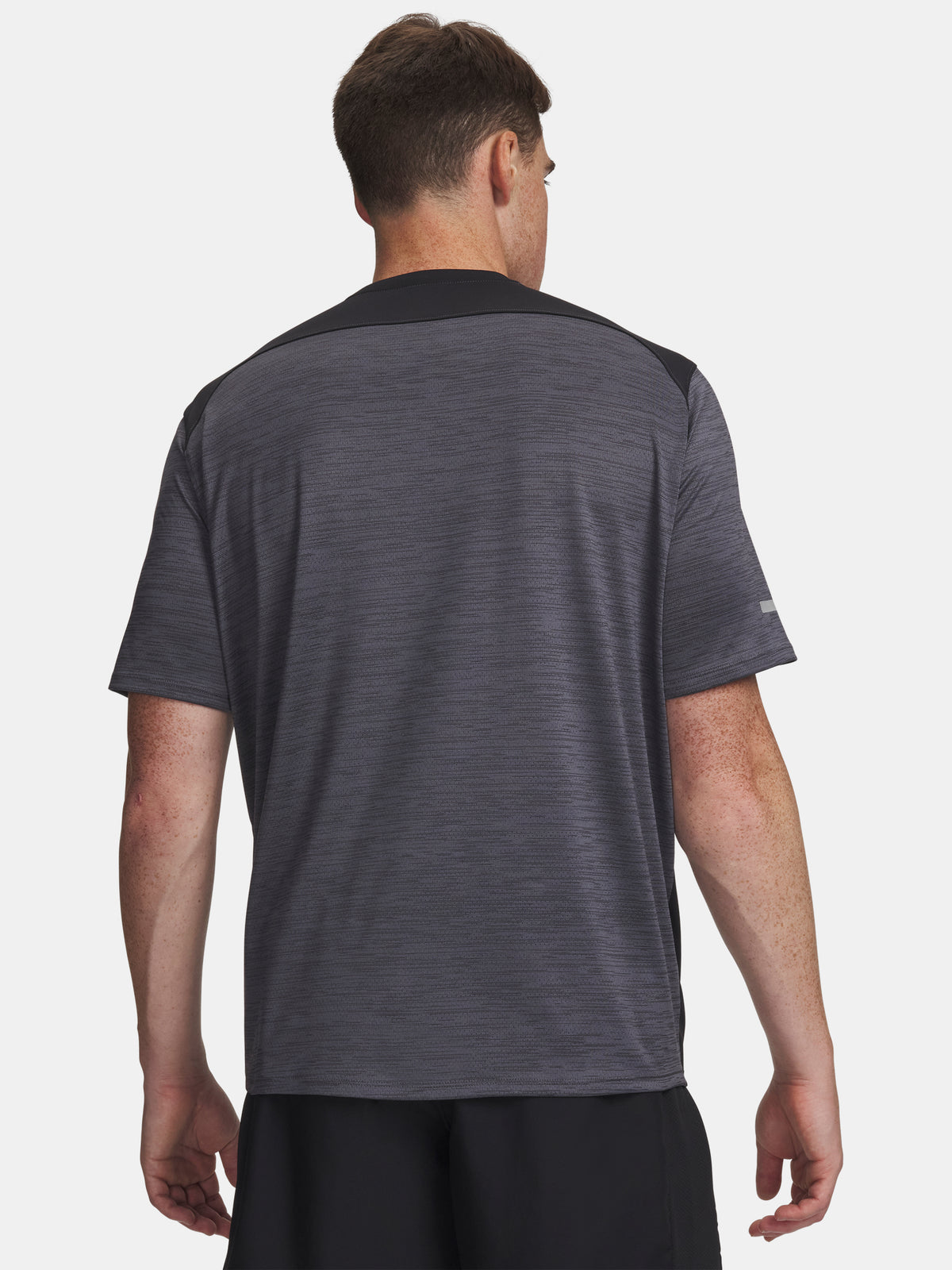 Under Armour UA Tech Utility SS-BLK férfi póló