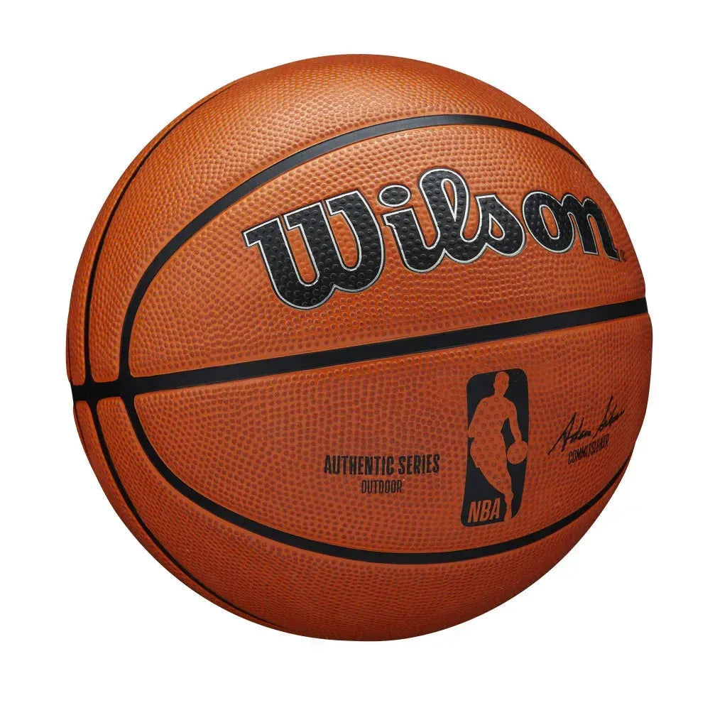 Wilson NBA Authentic Series Outdoor Labda WTB7300XB
