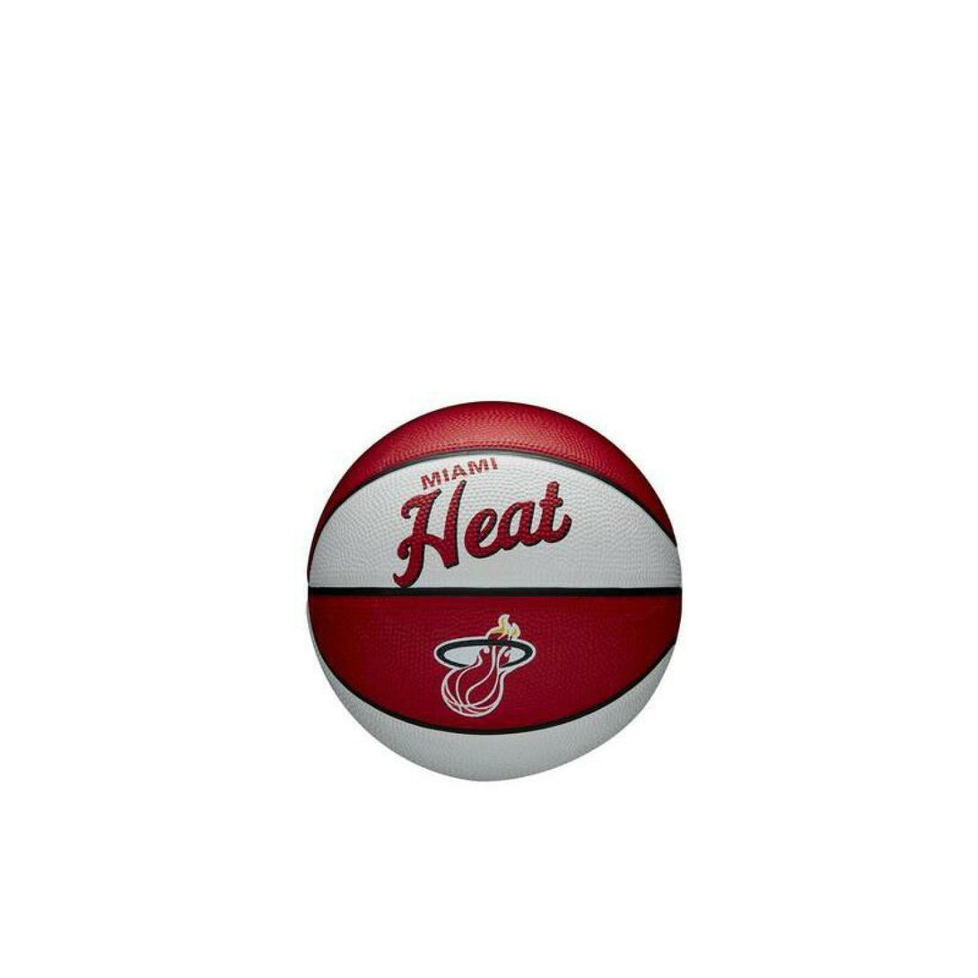 Wilson NBA Miami Heat TEAM RETRO mini kosárlabda - Sportmania.hu