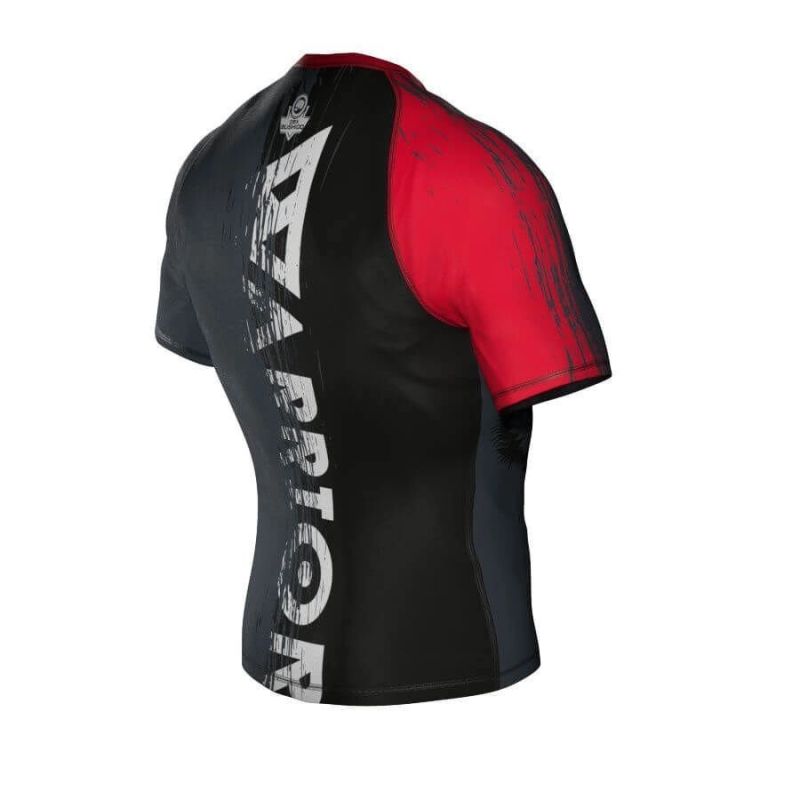 DBX Bushido The "Wolf" compression rashguard is made of DBX MORE DRY material. póló